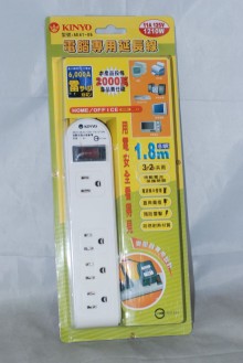 Y1開4插延長線AE41-06