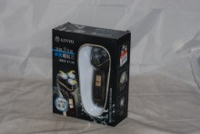 3刀頭水洗電鬍刀KS305 停產