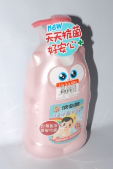 依必朗兒童沐浴乳700gm
