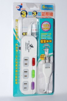 3開3插 6尺延長線(二孔插座)