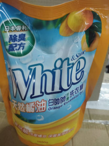白帥帥橘油抗菌洗衣精補充1650G